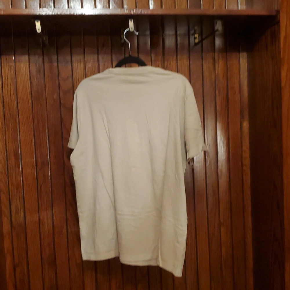 OLD NAVY SIZE LARGE Men's Beige T-Shirt - Picture 2 of 4